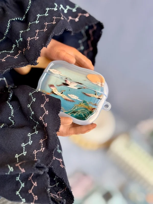 خرید کاور ایرپاد رقص درنا (کدa0251) air pods pro/pro2 Case Cover از دیجی اکسس