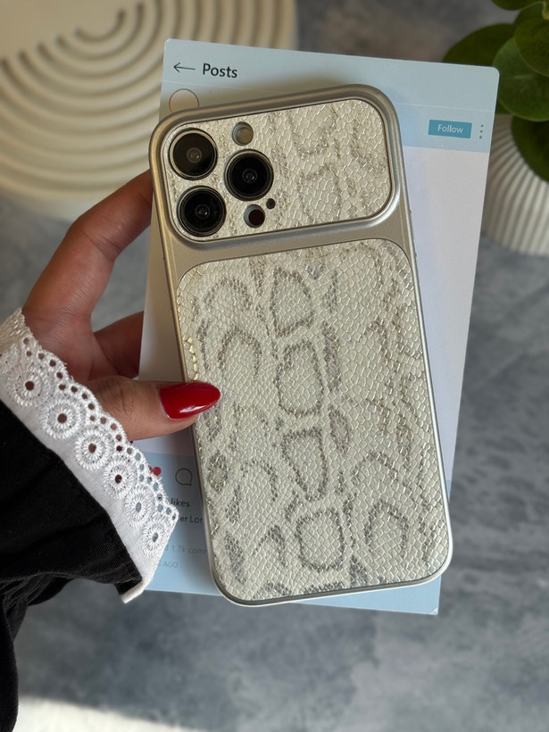 خرید قاب موبایل لاکچری طرح پوست مار | ترکیب ظرافت و محافظت از دیجی اکسس